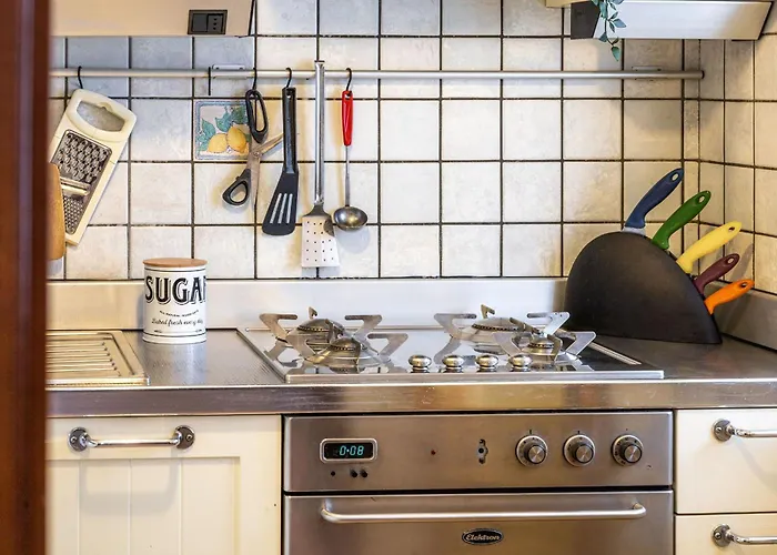 Italian Experience-casa Miramonti بيرودجا